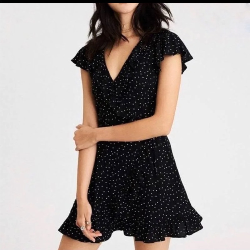 American Eagle Wrap dress black cream ruffle mini small 4-6